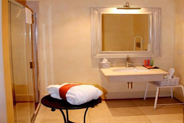 Siri Hotel Fano Ngoại thất bức ảnh